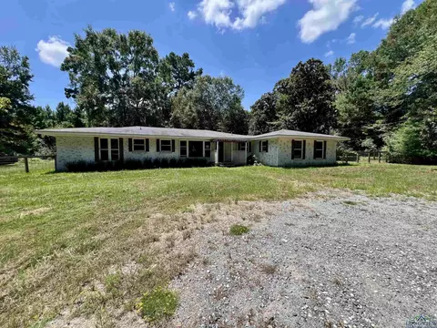 305 Bernard, Carthage, TX 75633