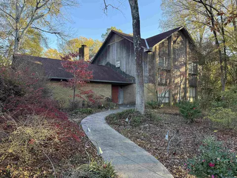 204 Timberlane Dr, Carthage, TX 75633