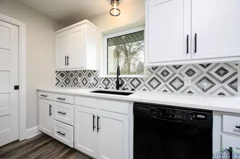 Kitchen - 1902 Beth Dr, Longview, TX 75604 photo 2 of 4