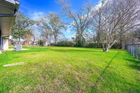 Exterior - 1902 Beth Dr, Longview, TX 75604 photo 5 of 9