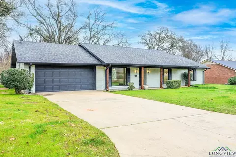 Exterior - 1902 Beth Dr, Longview, TX 75604 photo 2 of 9