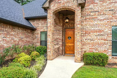 325 Cedar Ridge Rd, Longview, TX 75602 photo 3