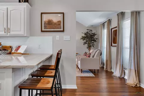 Entry Way - 1809 Chisolm Trl, Longview, TX 75605 photo 5 of 5