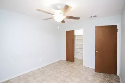 2825 Jay Dr, Longview, TX 75605 photo 20