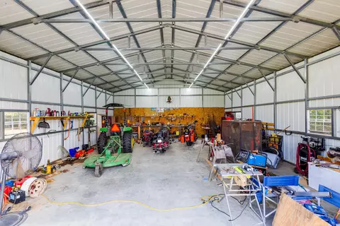2109 E Prospect Rd, Jefferson, TX 75657 photo 4