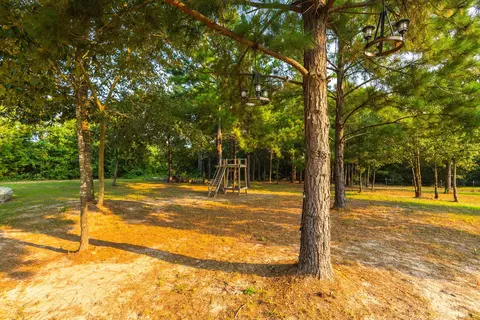 2109 E Prospect Rd, Jefferson, TX 75657 photo 5