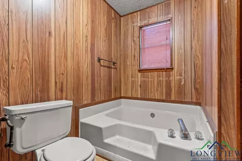 Bath - 337 Walker St, Gilmer, TX 75644 photo 1 of 4