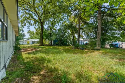 Exterior - 337 Walker St, Gilmer, TX 75644 photo 4 of 4