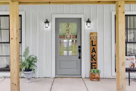 305 County Road 193, Gary, TX 75643