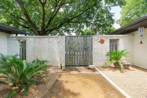 2104 Mccann Rd, Longview, TX 75601 photo 8