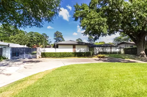 2104 Mccann Rd, Longview, TX 75601 photo 2