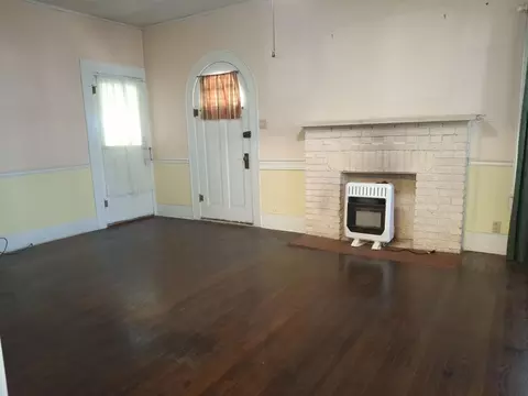 604 Electra St, Longview, TX 75602 photo 2