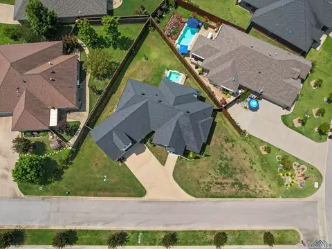 2903 Inside Passage Trl, Longview, TX 75605 photo 4