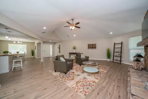 35 Circle Rd, Longview, TX 75602 photo 40