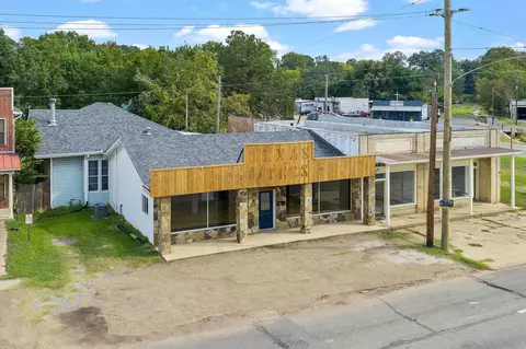 605 E Broadway, Jefferson, TX 75657 photo 1