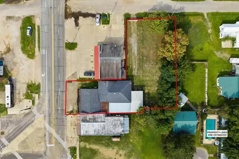 605 E Broadway, Jefferson, TX 75657 photo 3