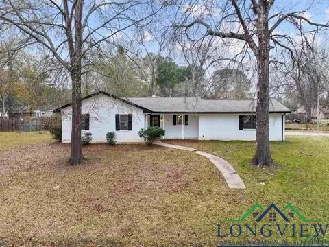 609 Beverly, Carthage, TX 75633