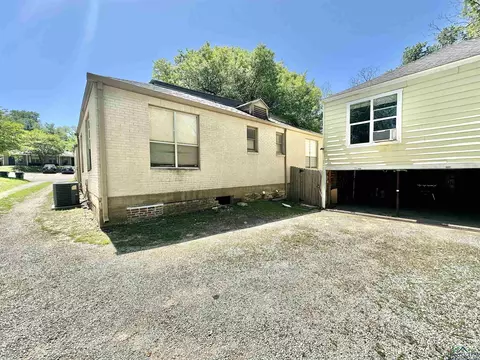300302 E 302 E Dodge St, Tyler, TX 75701
