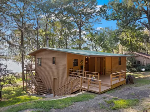 229 County Road 3637, Jefferson, TX 75657