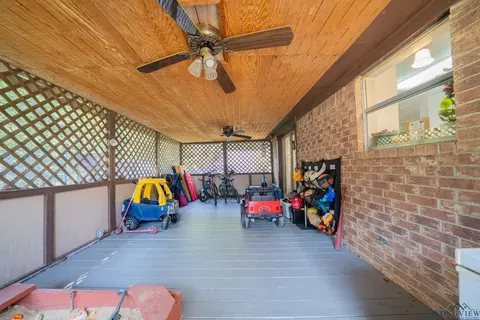 3719 Pratt Dr, Longview, TX 75604 photo 15