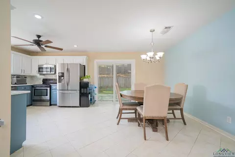 3727 Mark Dr, Longview, TX 75604 photo 7