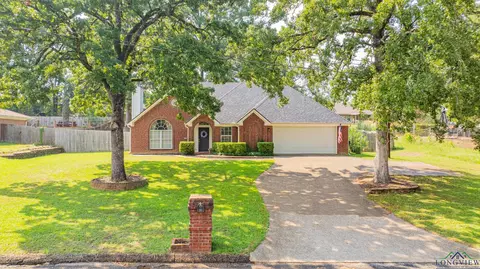 3727 Mark Dr, Longview, TX 75604