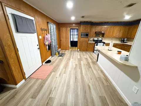 107 E Hope Dr, Longview, TX 75604 photo 8