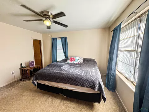 107 E Hope Dr, Longview, TX 75604 photo 17