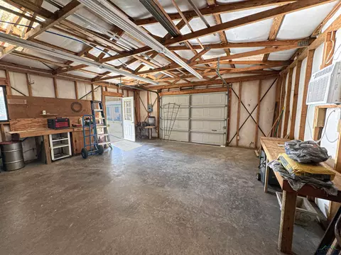 107 E Hope Dr, Longview, TX 75604 photo 38