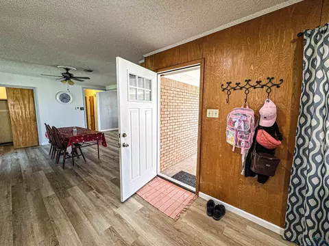 107 E Hope Dr, Longview, TX 75604 photo 7