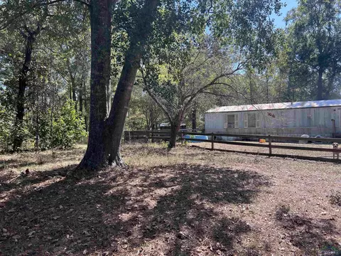 142 Cotton Thompson Rd, Lufkin, TX 75901
