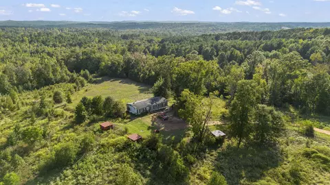 697 Airlite, Marshall, TX 75670