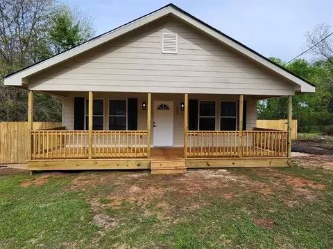 202 S Allen, Marshall, TX 75670