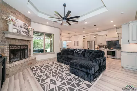3523 Thompson Rd, Longview, TX 75604 photo 11