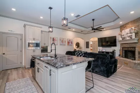 3523 Thompson Rd, Longview, TX 75604 photo 14