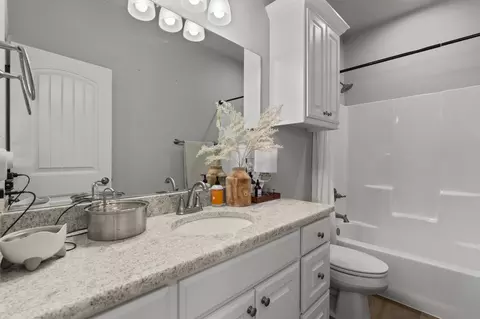404 Mae Dr, Marshall, TX 75672 photo 12