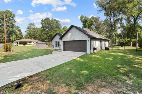 404 Mae Dr, Marshall, TX 75672 photo 2