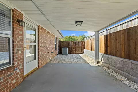 1805 Flagstone Dr, Longview, TX 75605 photo 33