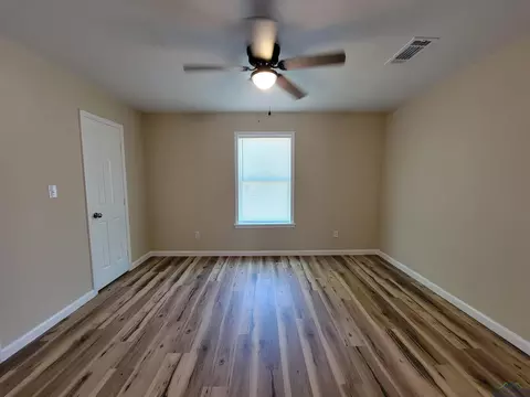 Bedroom - 1320 Cr 3110, De Kalb, TX 75559 photo 1 of 1