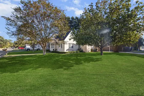 705 Mitchell, Gilmer, TX 75644 photo 38