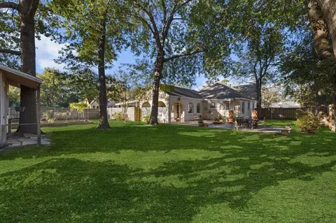 705 Mitchell, Gilmer, TX 75644 photo 32