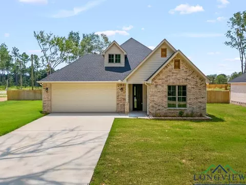 18484 County Road 3186, Winona, TX 75792