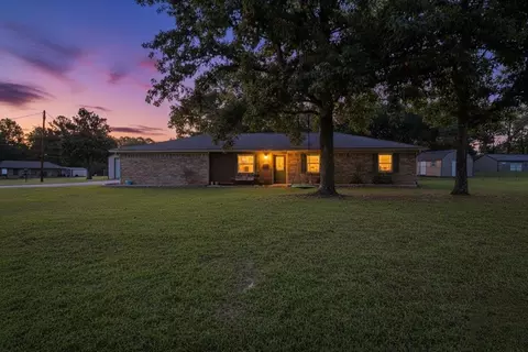 19 Ouida Cir, Longview, TX 75603 photo 2