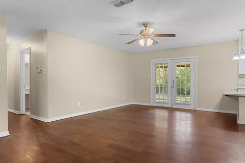 1006 Bazzell Dr, Longview, TX 75604 photo 9