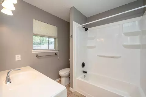 2001 Tryon Rd, Longview, TX 75601 photo 9