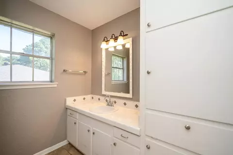 2001 Tryon Rd, Longview, TX 75601 photo 16