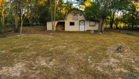 640 N Pearl St, Big Sandy, TX 75755