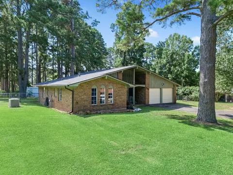 5002 Stevens St, Lone Star, TX 75668