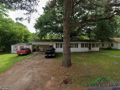 220 Johnson St, Nash, TX 75569