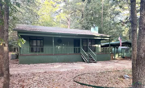 1931 Valleywood Trl, Holly Lake Ranch, TX 75765